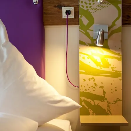 إكسبلورر نوشفانشتاين فندق