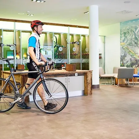 فندق إكسبلورر نوشفانشتاين