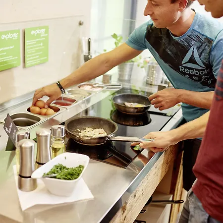 إكسبلورر نوشفانشتاين فندق