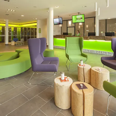 Explorer Neuschwanstein 4*