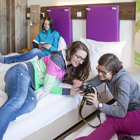 Explorer Neuschwanstein Otel Nesselwang